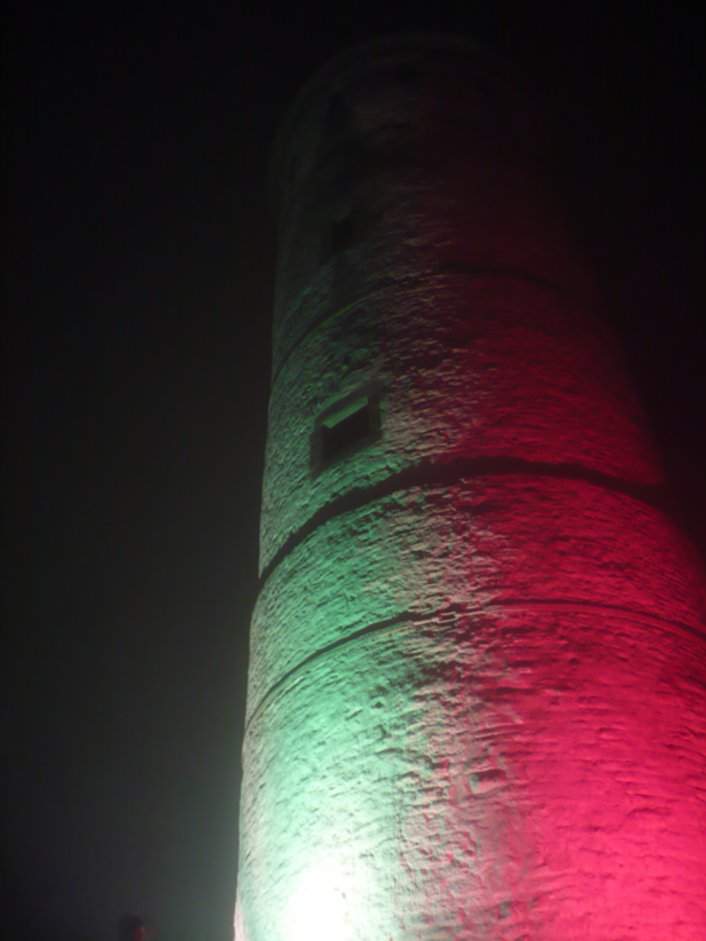 Galeriebild glowing_tower.png