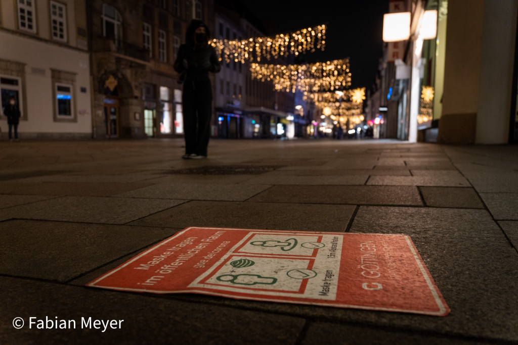 Posterbild weihnachtlich_pandemisch.jpg